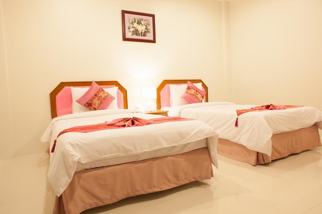 Phuket Airport Inn Ban Bo Han Exterior photo